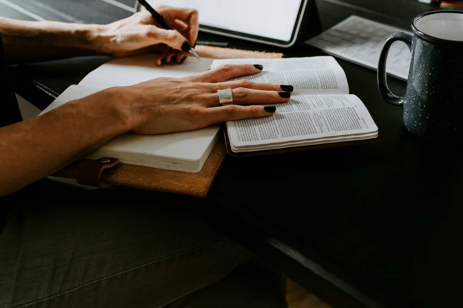 2 – Écrire en collaboration – Les 5 compétences-clés du métier de scénariste